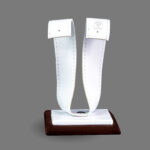 Base arbolito bajo de aretes TNT